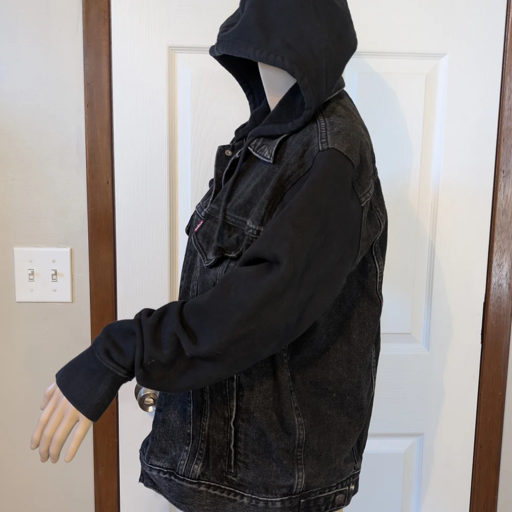 Levi Strauss Co. Vintage Fit Black Hybrid Denim Hoodie Jacket - Picture 2 of 7